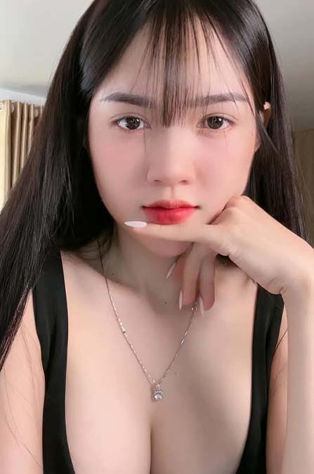 21098女孩.jpg